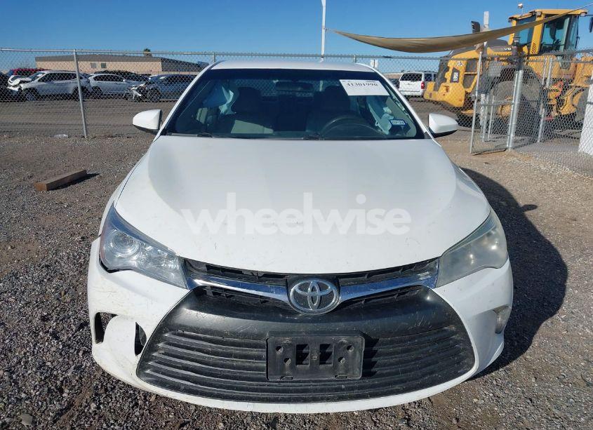 Photo 12 of 2016 Toyota Camry LE (VIN 4T1BF1FK9GU173052)