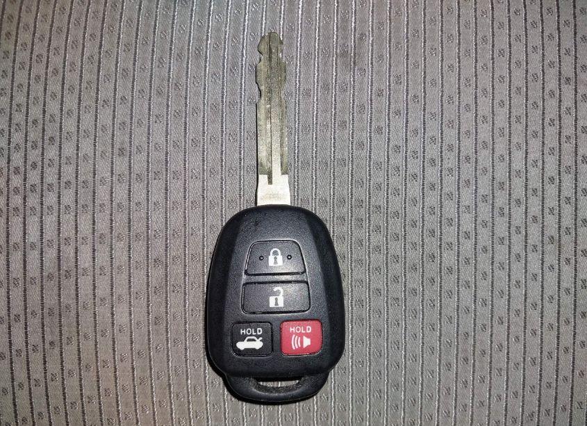 Photo 11 of 2016 Toyota Camry SE (VIN 4T1BF1FK9GU182589)