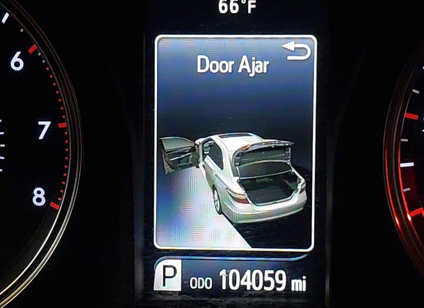 Photo 15 of 2016 Toyota Camry SE (VIN 4T1BF1FK9GU182589)