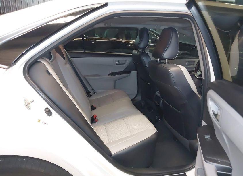 Photo 8 of 2016 Toyota Camry SE (VIN 4T1BF1FK9GU182589)