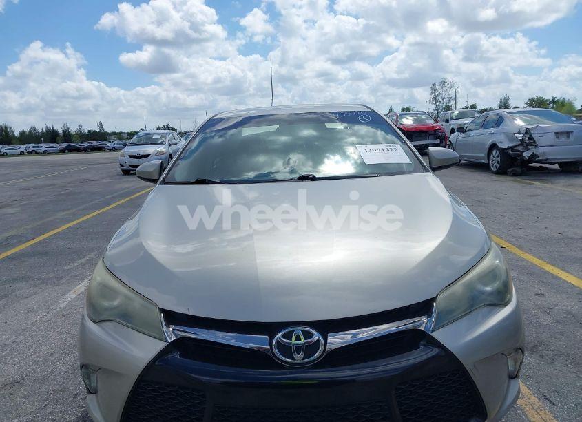 Photo 13 of 2016 Toyota Camry SE (VIN 4T1BF1FK9GU255220)