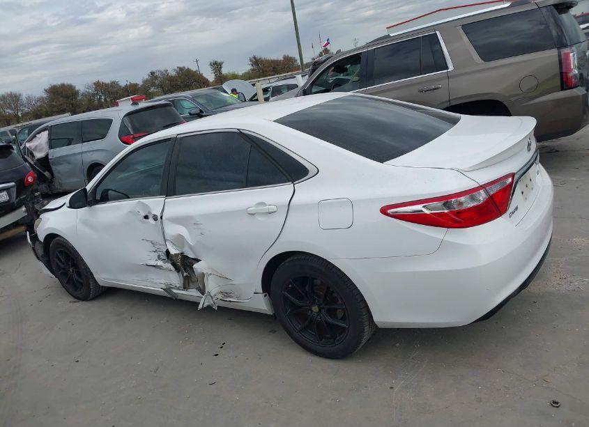 Photo 14 of 2016 Toyota Camry SE (VIN 4T1BF1FK9GU258232)