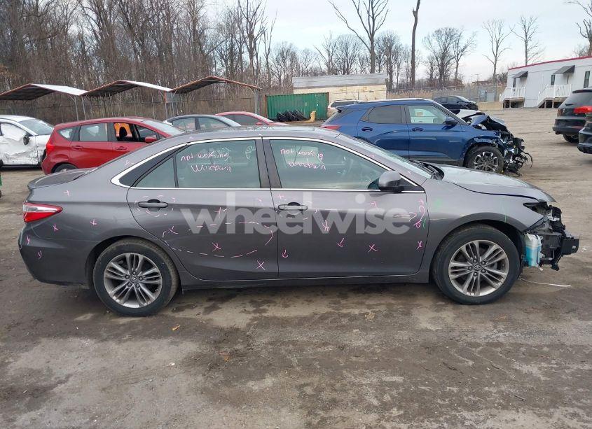 Photo 14 of 2016 Toyota Camry SE (VIN 4T1BF1FK9GU260515)