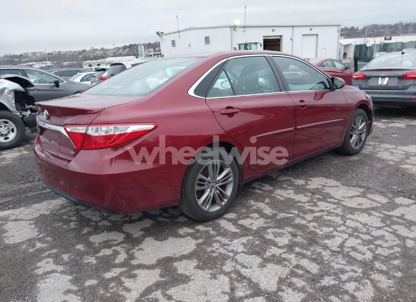 Photo 4 of 2016 Toyota Camry SE (VIN 4T1BF1FK9GU503448)