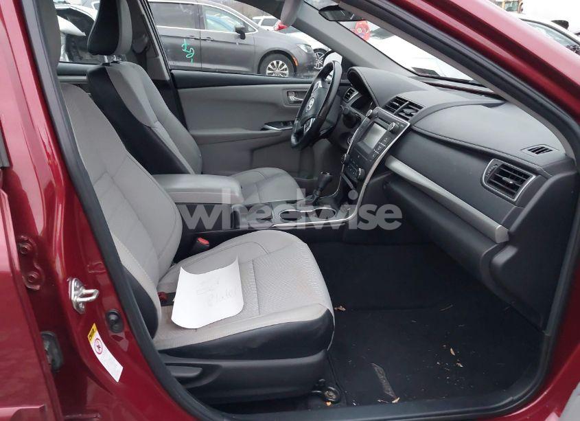 Photo 5 of 2016 Toyota Camry SE (VIN 4T1BF1FK9GU503448)