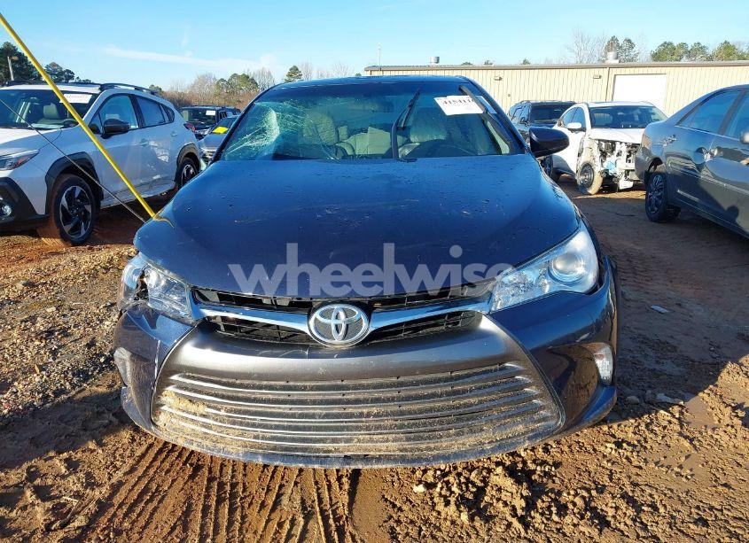 Photo 12 of 2016 Toyota Camry LE (VIN 4T1BF1FK9GU505572)