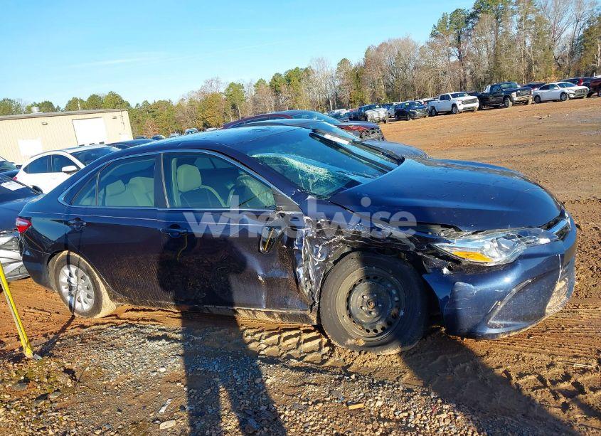 Photo 13 of 2016 Toyota Camry LE (VIN 4T1BF1FK9GU505572)