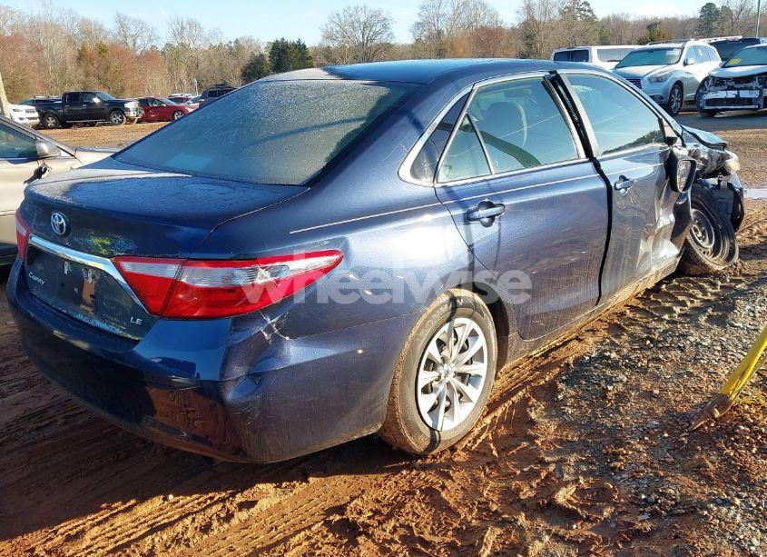 Photo 4 of 2016 Toyota Camry LE (VIN 4T1BF1FK9GU505572)