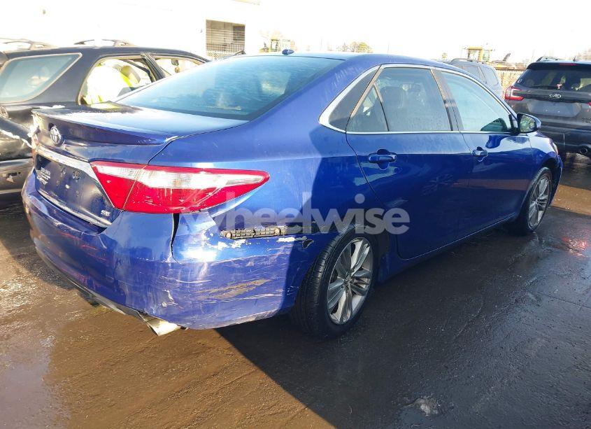 Photo 4 of 2016 Toyota Camry SE (VIN 4T1BF1FK9GU506804)