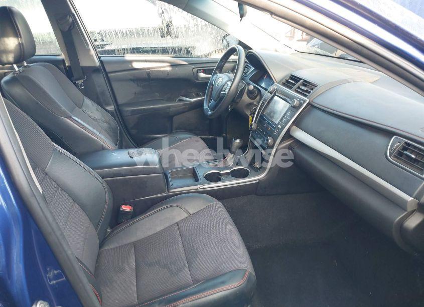 Photo 5 of 2016 Toyota Camry SE (VIN 4T1BF1FK9GU506804)