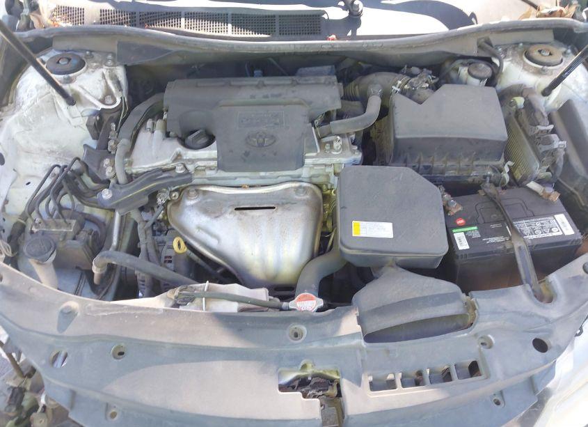 Photo 10 of 2016 Toyota Camry SE (VIN 4T1BF1FK9GU508102)