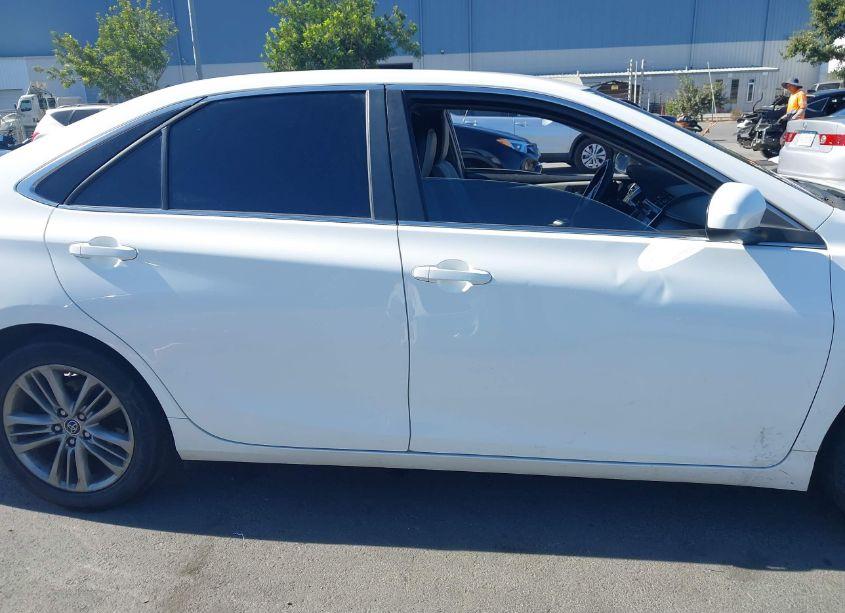 Photo 14 of 2016 Toyota Camry SE (VIN 4T1BF1FK9GU508102)