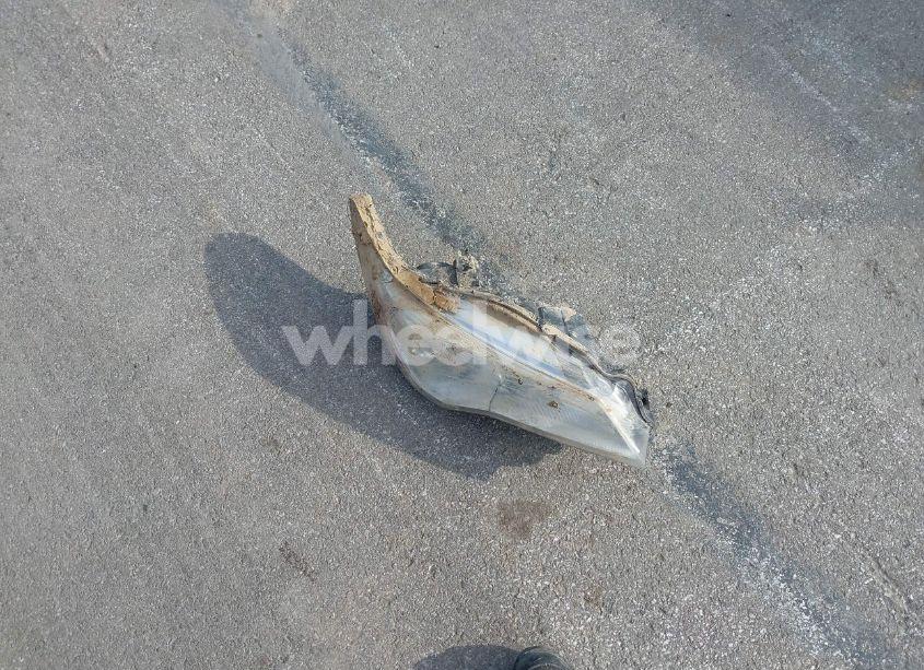 Photo 12 of 2016 Toyota Camry LE (VIN 4T1BF1FK9GU512750)