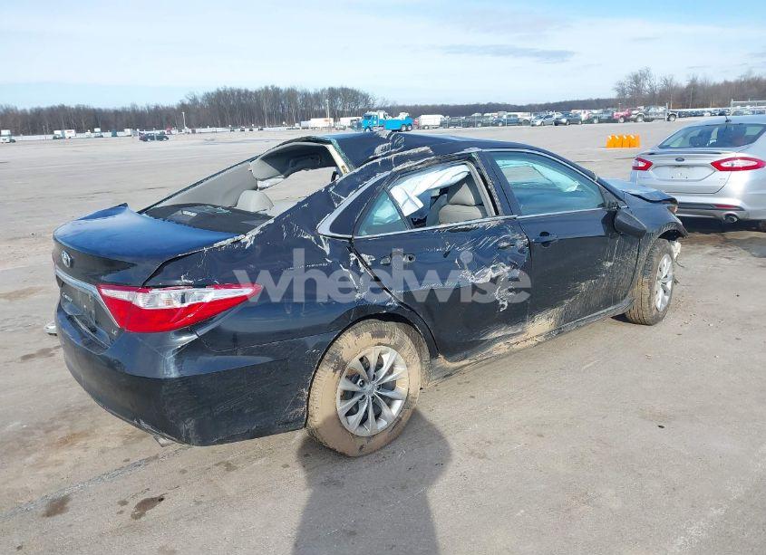 Photo 4 of 2016 Toyota Camry LE (VIN 4T1BF1FK9GU512750)