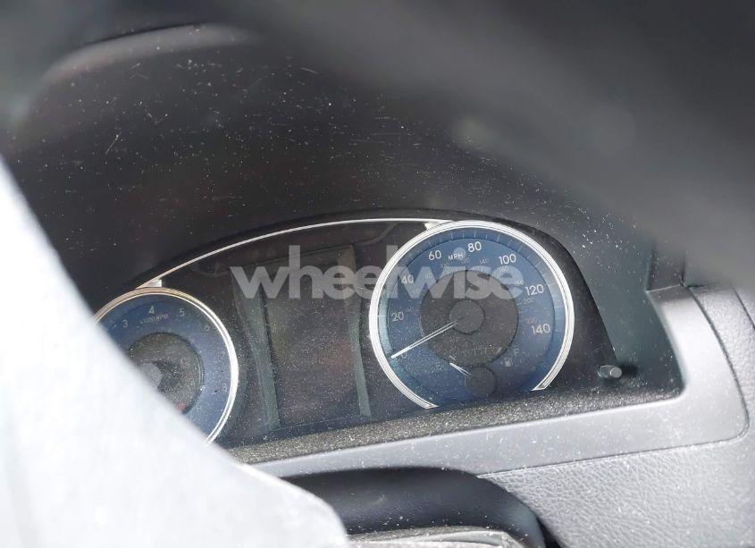 Photo 7 of 2016 Toyota Camry LE (VIN 4T1BF1FK9GU512750)