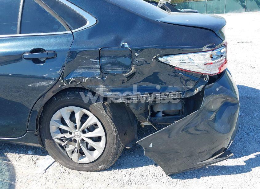 Photo 6 of 2016 Toyota Camry LE (VIN 4T1BF1FK9GU513168)