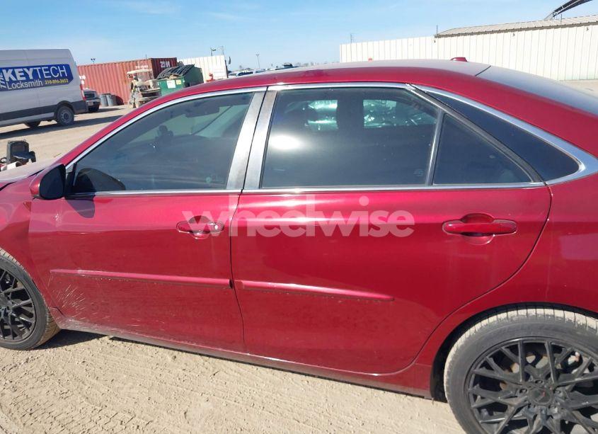 Photo 14 of 2016 Toyota Camry XSE (VIN 4T1BF1FK9GU513672)