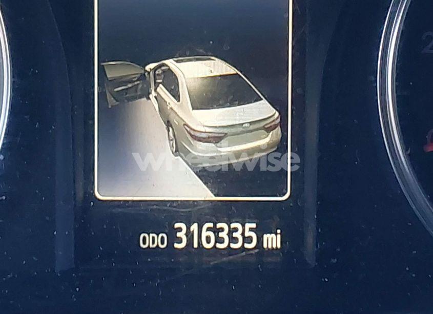 Photo 15 of 2016 Toyota Camry SE (VIN 4T1BF1FK9GU536062)