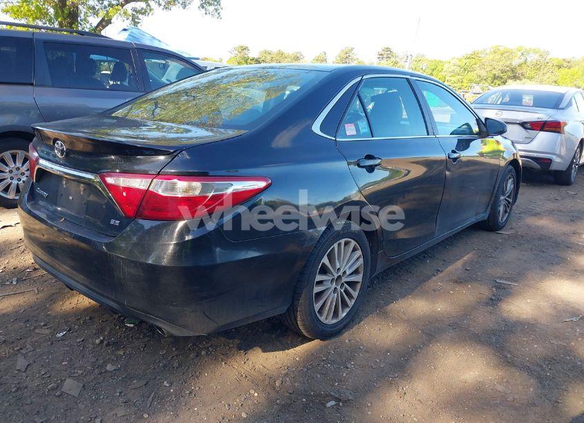 Photo 4 of 2016 Toyota Camry SE (VIN 4T1BF1FK9GU536062)