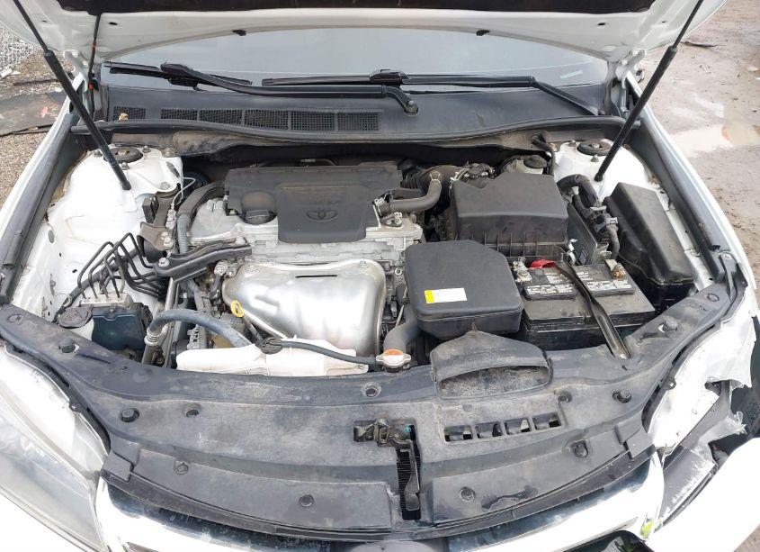 Photo 10 of 2016 Toyota Camry SE (VIN 4T1BF1FK9GU545389)