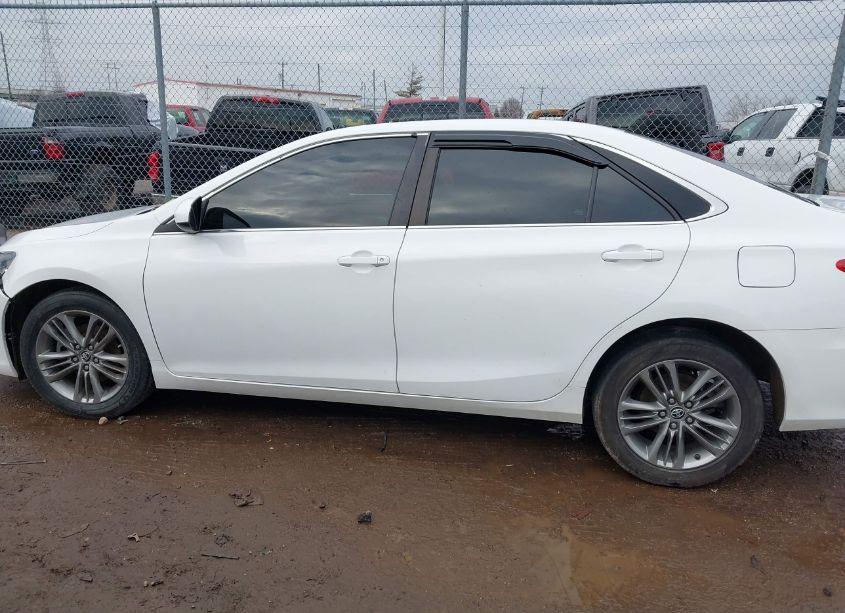 Photo 14 of 2016 Toyota Camry SE (VIN 4T1BF1FK9GU545389)