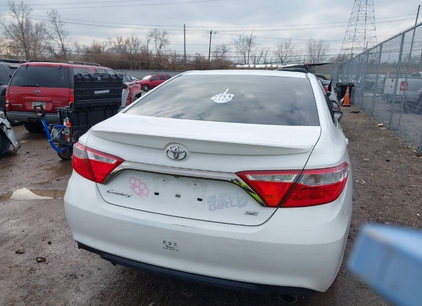 Photo 16 of 2016 Toyota Camry SE (VIN 4T1BF1FK9GU545389)