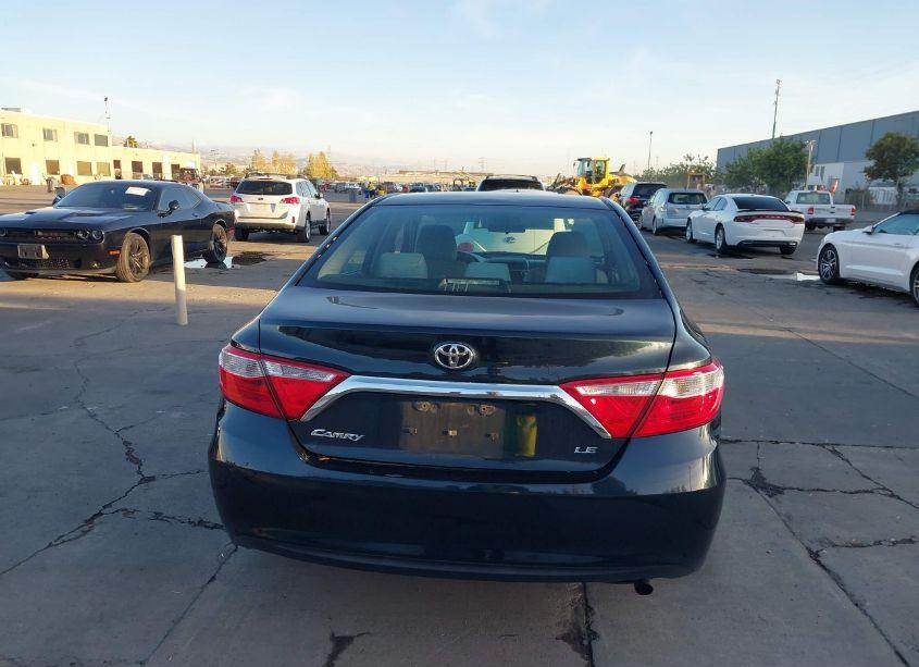 Photo 16 of 2016 Toyota Camry LE (VIN 4T1BF1FK9GU550737)