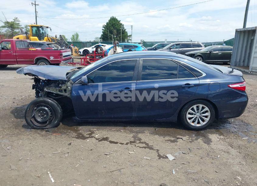 Photo 14 of 2016 Toyota Camry LE (VIN 4T1BF1FK9GU565772)