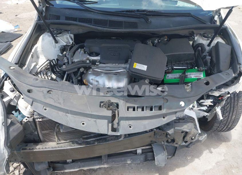 Photo 10 of 2016 Toyota Camry SE (VIN 4T1BF1FK9GU582393)