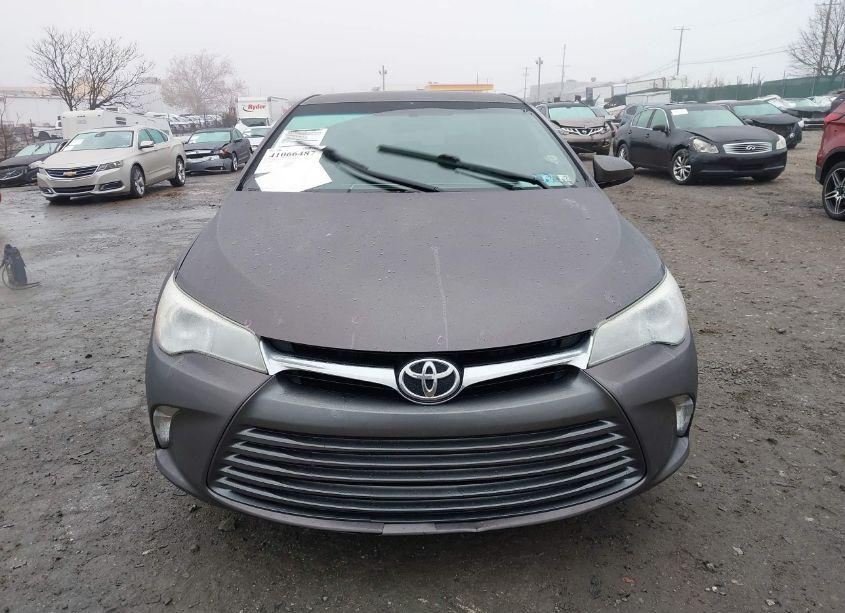 Photo 11 of 2016 Toyota Camry LE (VIN 4T1BF1FK9GU586296)