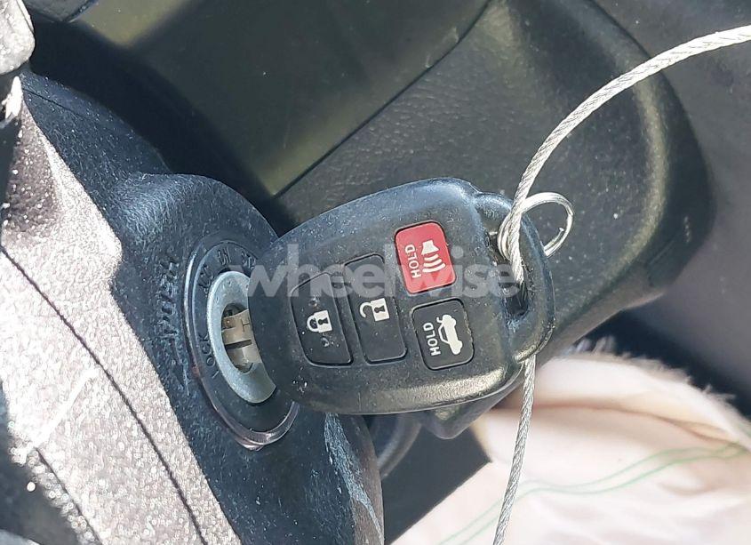 Photo 11 of 2016 Toyota Camry SE (VIN 4T1BF1FK9GU586492)