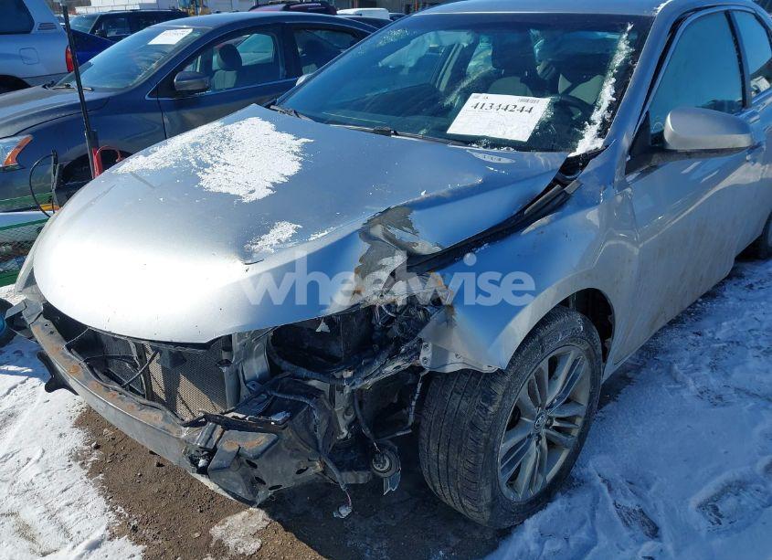 Photo 6 of 2016 Toyota Camry SE (VIN 4T1BF1FK9GU586492)