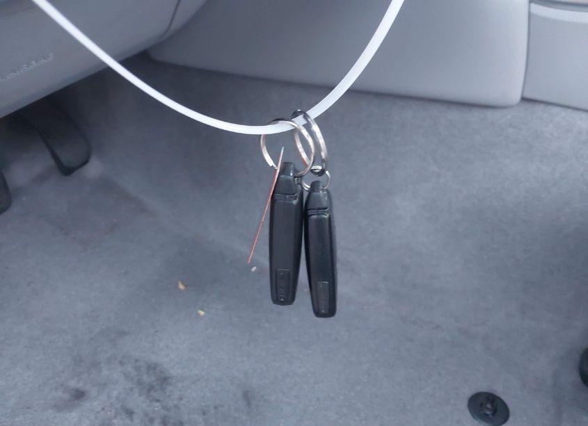 Photo 11 of 2016 Toyota Camry XLE (VIN 4T1BF1FK9GU587688)