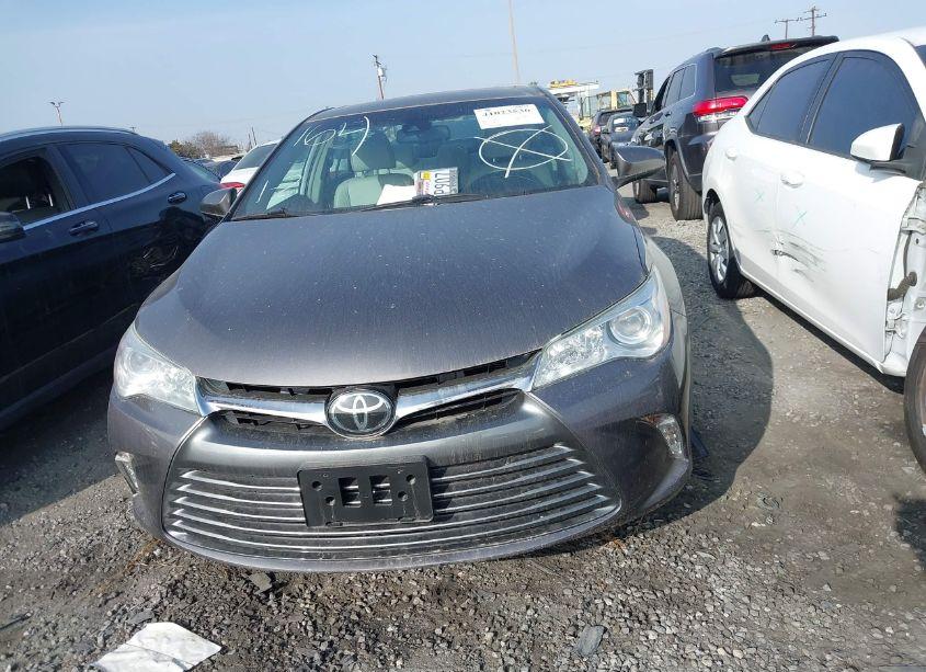 Photo 12 of 2016 Toyota Camry XLE (VIN 4T1BF1FK9GU587688)