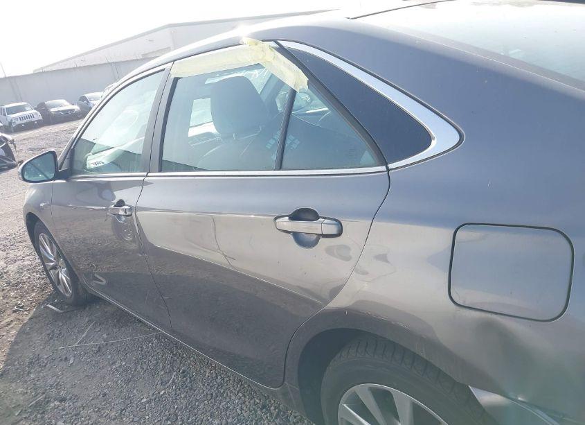 Photo 14 of 2016 Toyota Camry XLE (VIN 4T1BF1FK9GU587688)