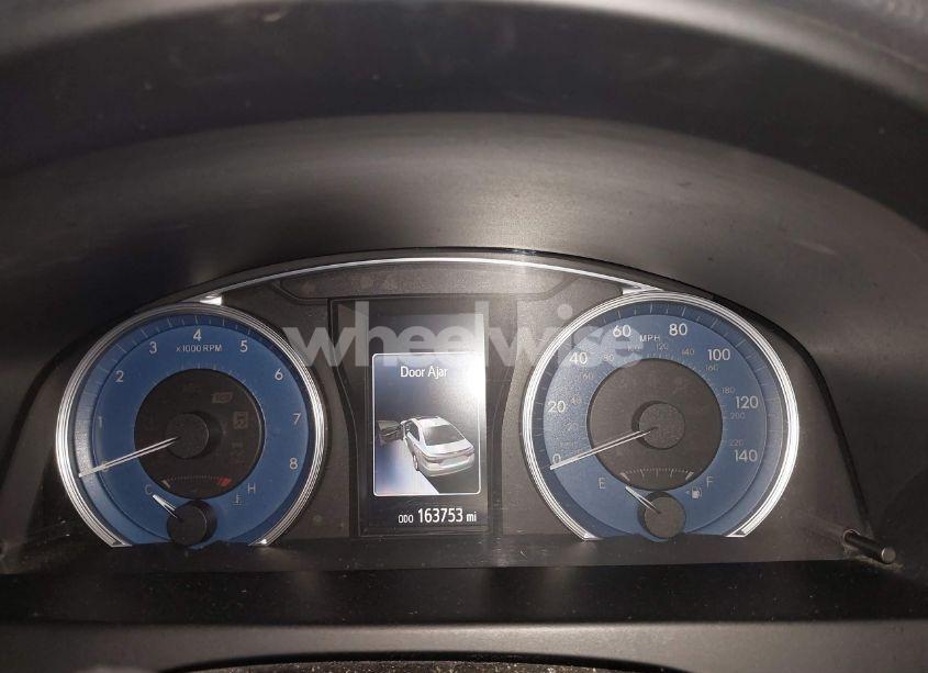 Photo 7 of 2016 Toyota Camry XLE (VIN 4T1BF1FK9GU595452)