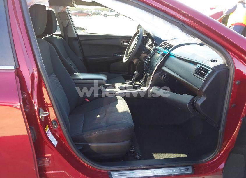 Photo 5 of 2016 Toyota Camry LE (VIN 4T1BF1FK9GU606577)