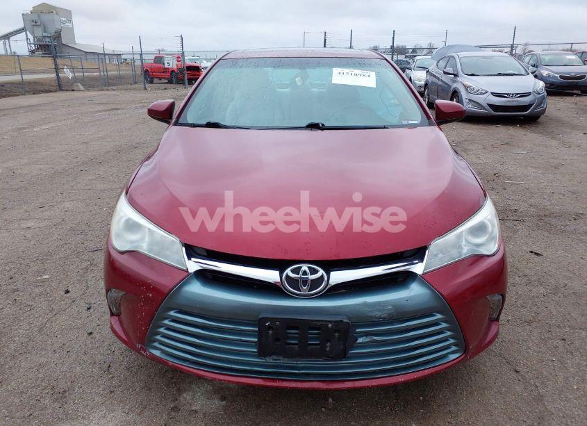 Photo 12 of 2016 Toyota Camry XLE (VIN 4T1BF1FK9GU613318)