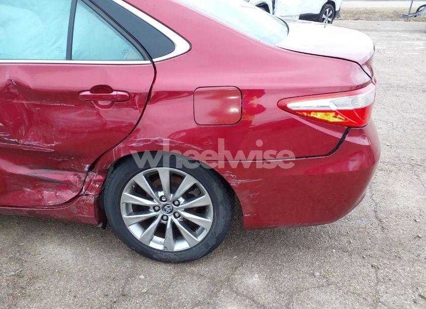 Photo 6 of 2016 Toyota Camry XLE (VIN 4T1BF1FK9GU613318)