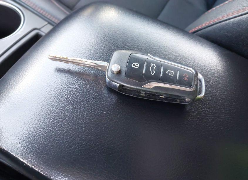 Photo 11 of 2016 Toyota Camry SE (VIN 4T1BF1FK9GU615411)