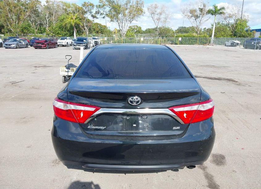 Photo 16 of 2016 Toyota Camry SE (VIN 4T1BF1FK9GU615411)