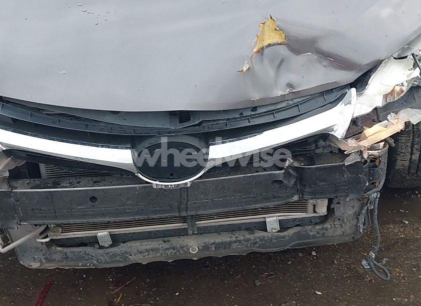 Photo 6 of 2017 Toyota Camry LE (VIN 4T1BF1FK9HU277106)