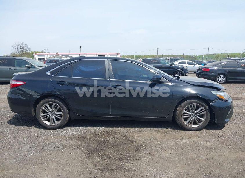 Photo 13 of 2017 Toyota Camry SE (VIN 4T1BF1FK9HU280457)