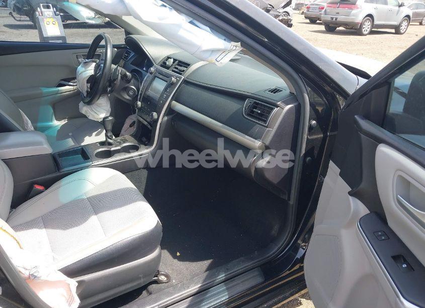 Photo 5 of 2017 Toyota Camry SE (VIN 4T1BF1FK9HU280457)