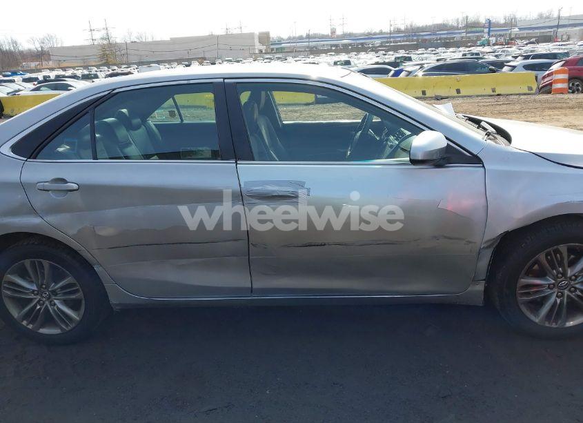 Photo 13 of 2017 Toyota Camry SE (VIN 4T1BF1FK9HU307513)