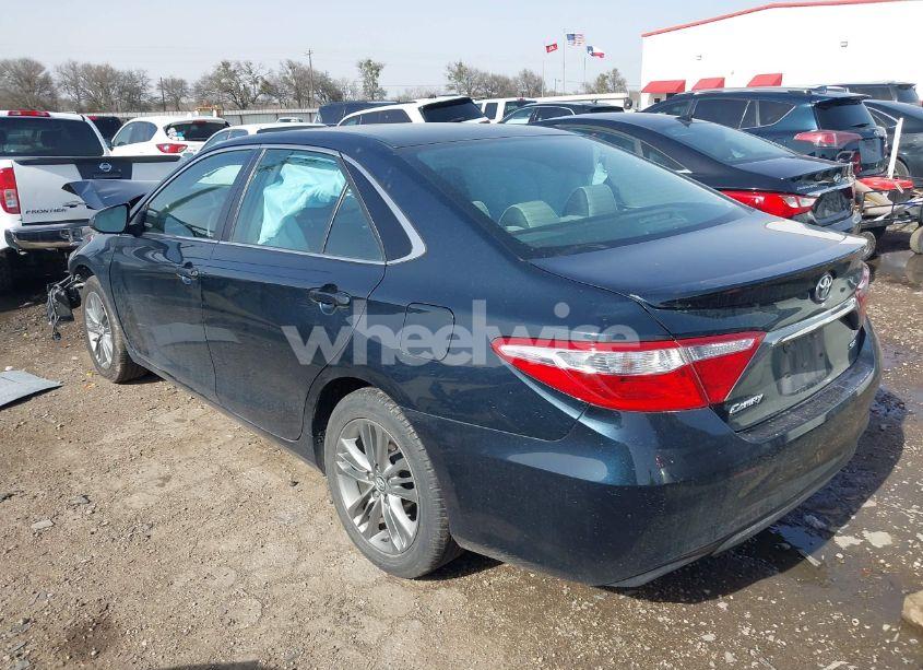 Photo 3 of 2017 Toyota Camry SE (VIN 4T1BF1FK9HU321587)