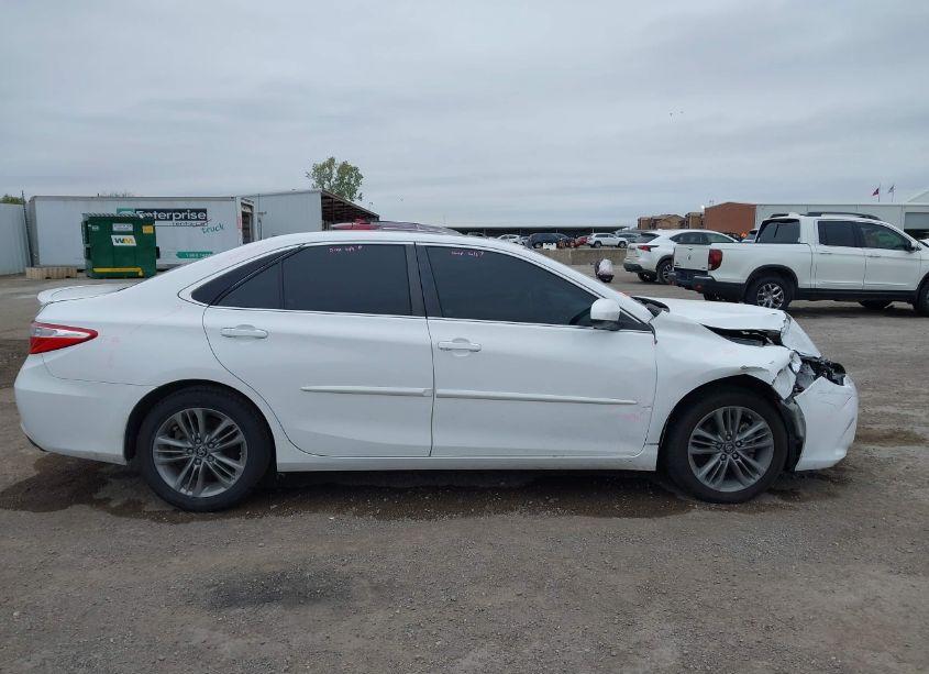 Photo 13 of 2017 Toyota Camry SE (VIN 4T1BF1FK9HU328782)