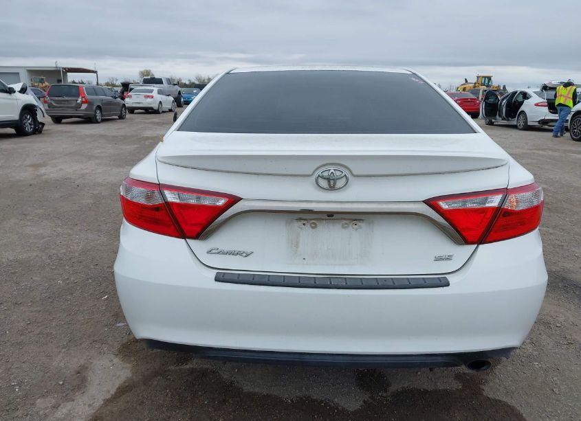 Photo 16 of 2017 Toyota Camry SE (VIN 4T1BF1FK9HU328782)