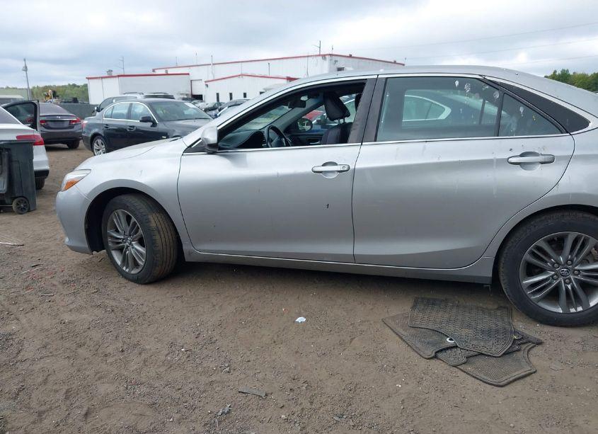 Photo 14 of 2017 Toyota Camry SE (VIN 4T1BF1FK9HU333612)