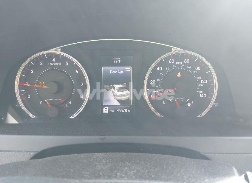 Photo 7 of 2017 Toyota Camry SE (VIN 4T1BF1FK9HU352063)